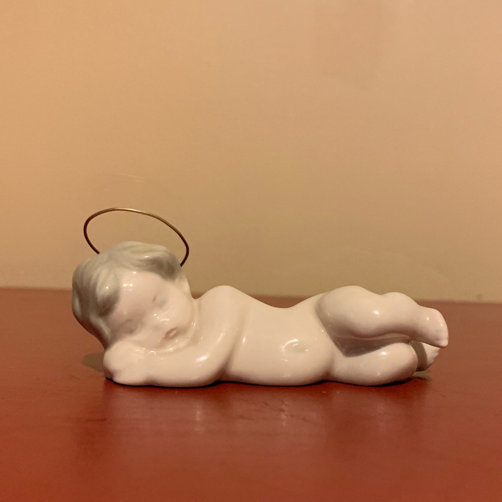Lladro Baby Jesus w/Halo